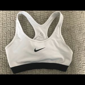 Nike Women’s DRI-FIT sports bra - black/white